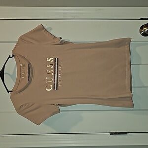 Womens Beautiful NWTS Guess sequined top. Size small